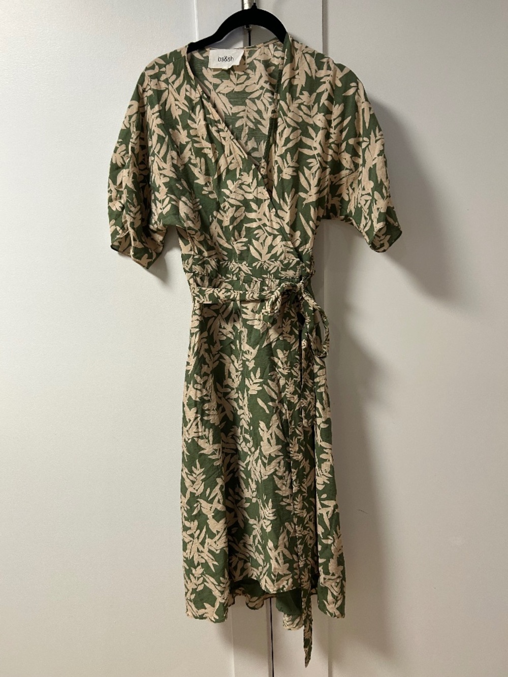Ba&sh green and a darker ivory floral v-neck dress, size o